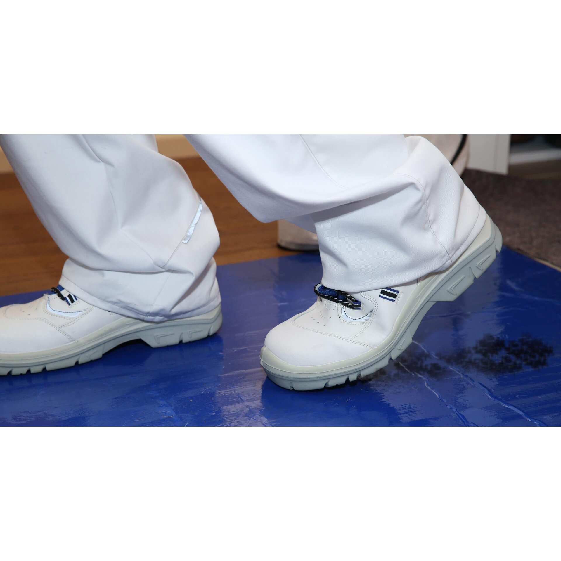 Staubfangmatte mit Klebefolie